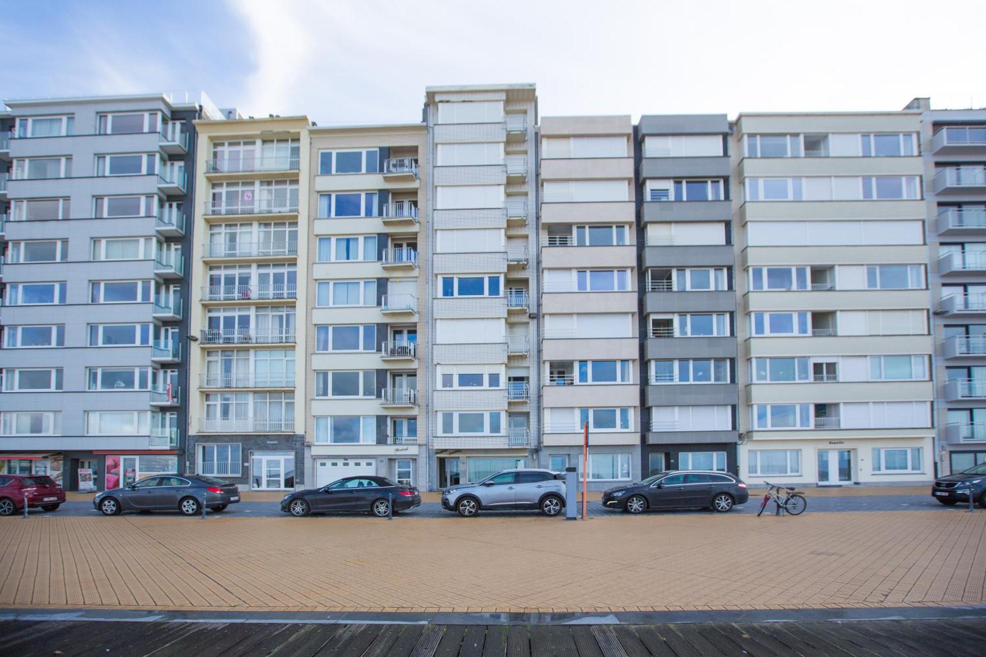 Spacious Apartment With Sea View Oostende Eksteriør billede